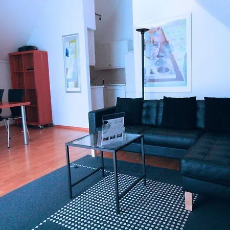 Small - Centre * Stavanger