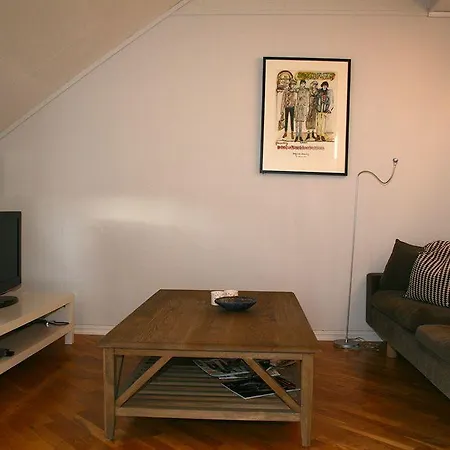 Small - Centre Apartmán *