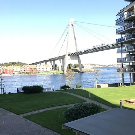 Small - Centre Apartmán *