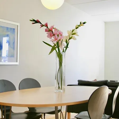 Small - Centre Stavanger