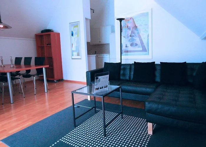 Small - Centre * Stavanger