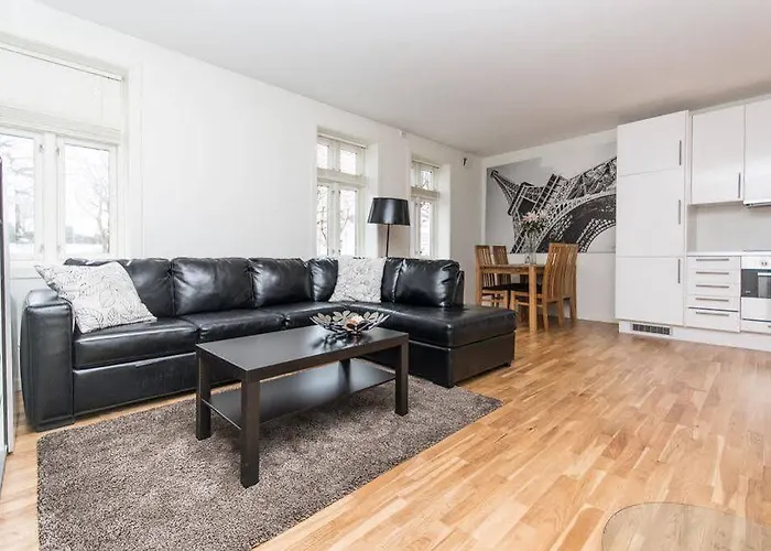 斯塔瓦吉尔小型公寓 - 市中心